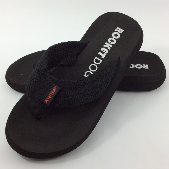 rocket dog flip flops womens